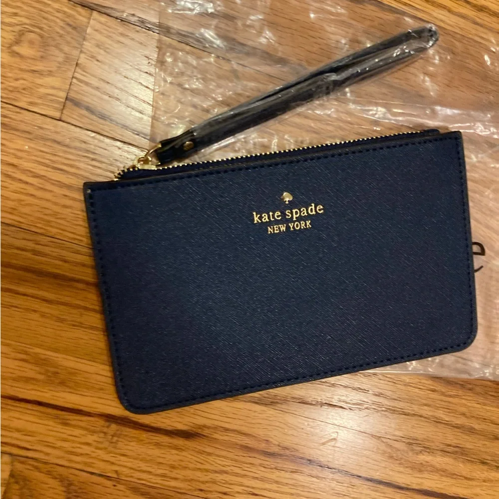Kate Spade Soffiano Leather Wristlet Clutch Navy Blue NWT